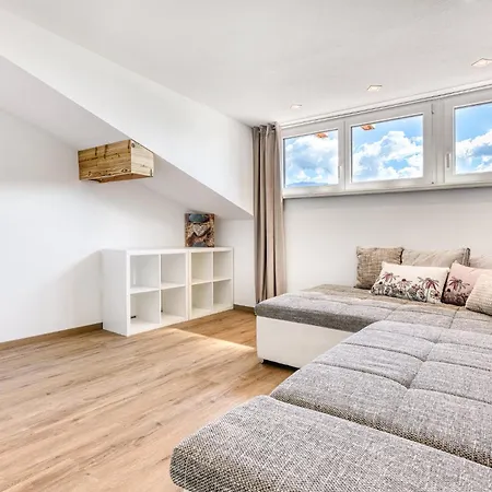 Haus Susanne Apartment Buerserberg